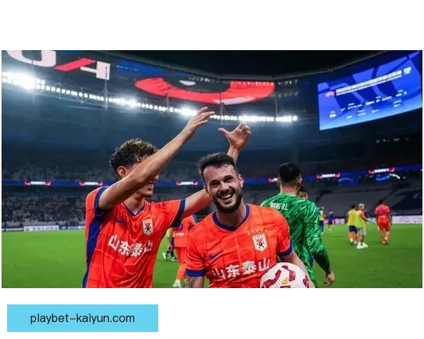 J1联赛金靴争夺战愈演愈烈，竞争升级引发广泛关注