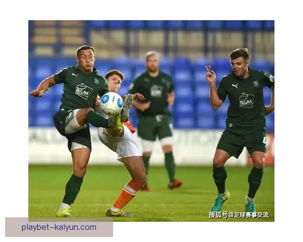 兹沃勒战术调整显示出球队在新赛季中的状态回暖，值得关注。